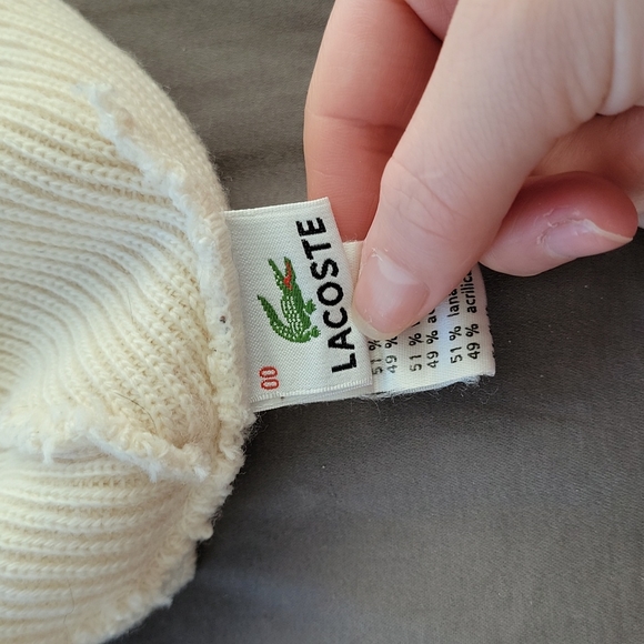 Lacoste white beanie - Picture 5 of 8